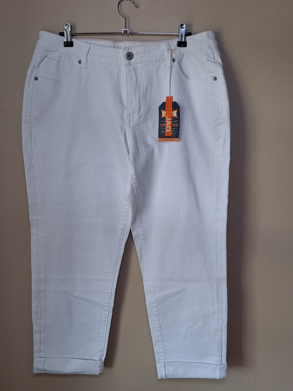 JAG Women’s NWT White Girlfriend Jeans; Size 16